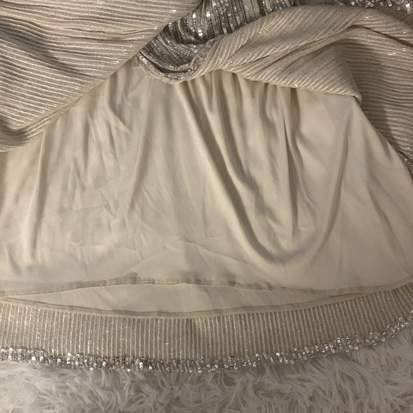 Beautiful sequin Zara mini dress - Picture 11 of 11